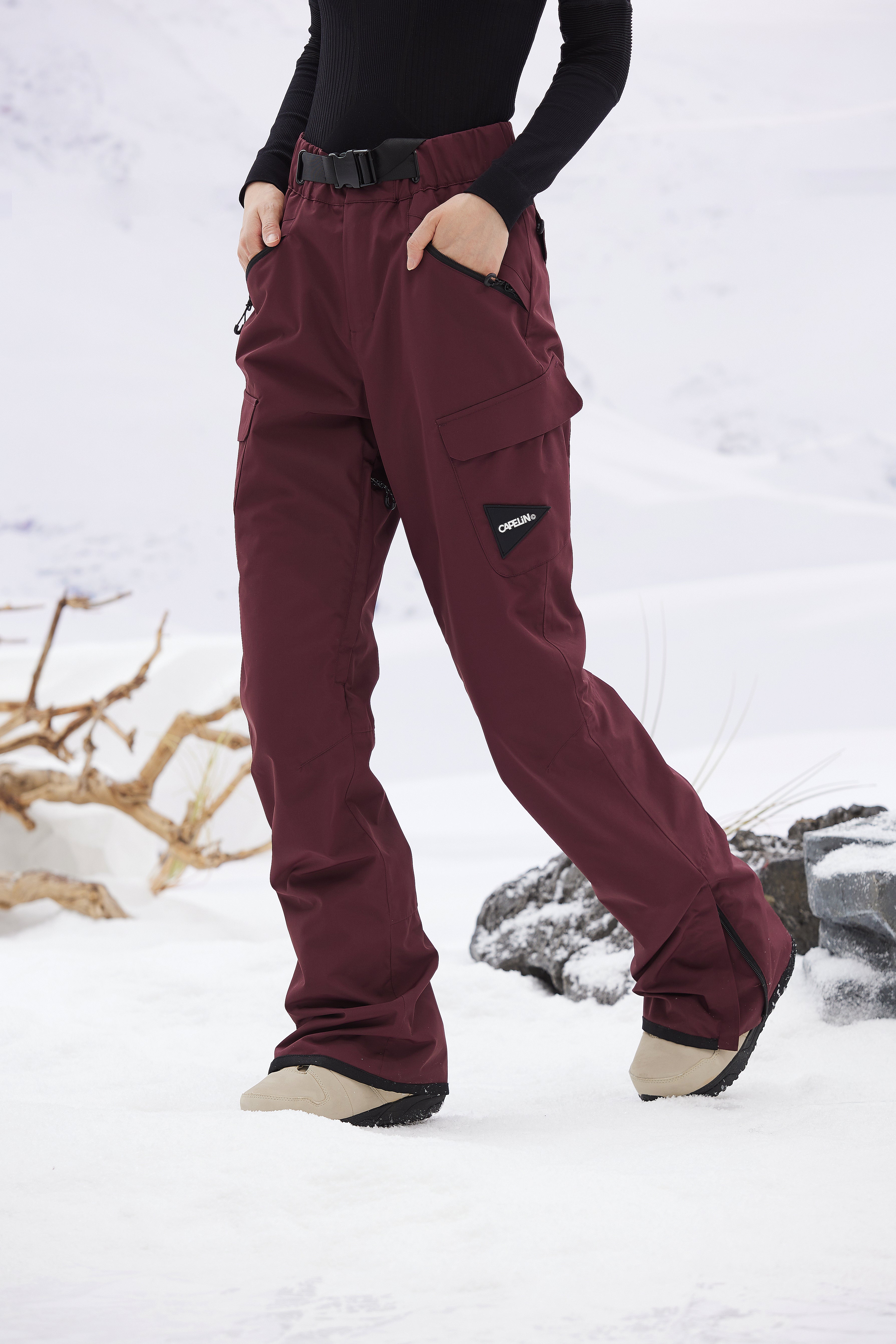 Women's Essent Snowboarding Pant | CAPELIN CREW