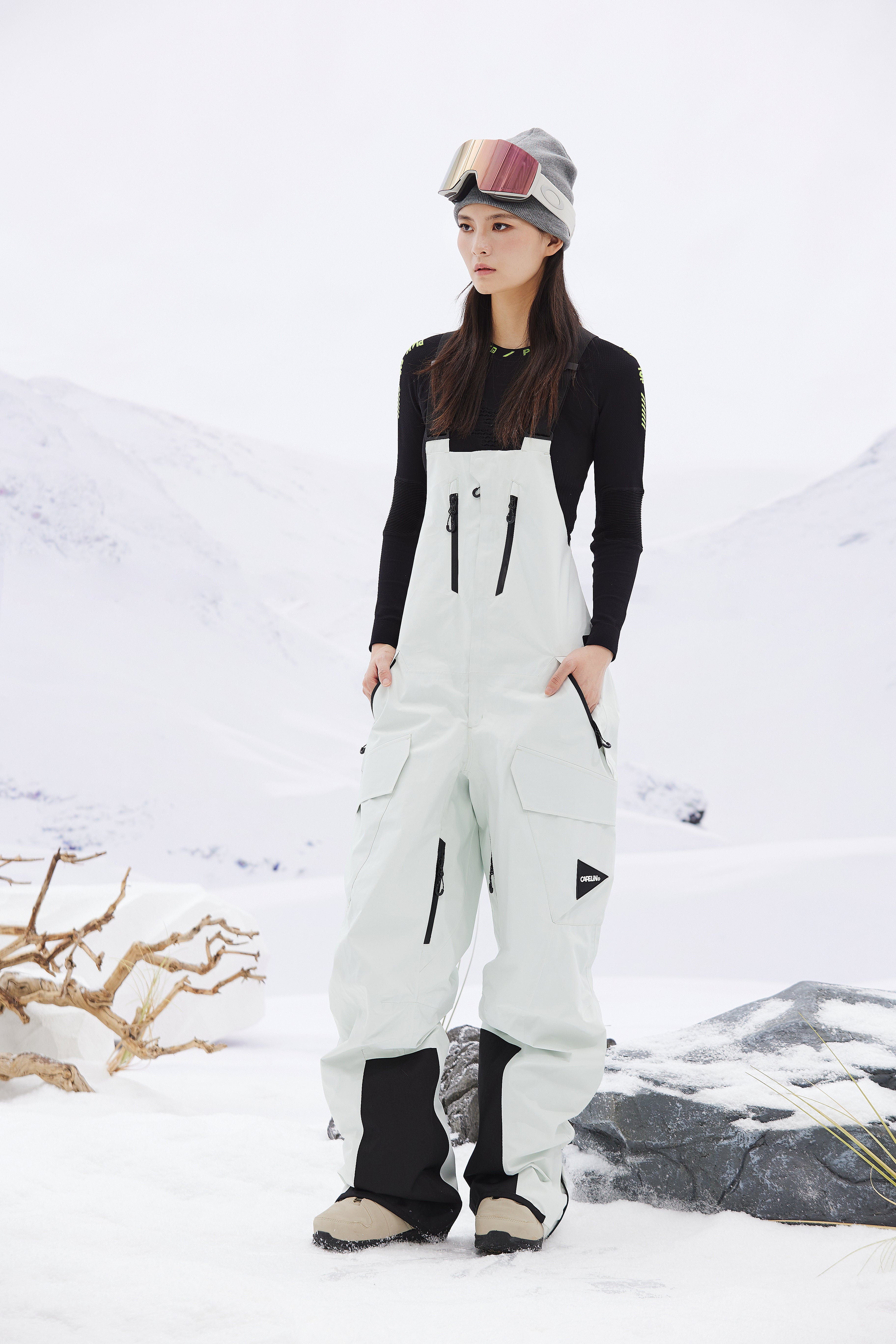 Saturn Unisex 3L Shell Snowboard Bib Pant – CAPELIN CREW